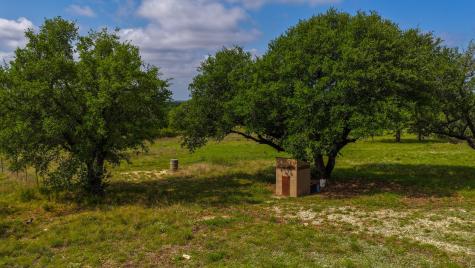 587 County Road 105 Hamilton TX 76531