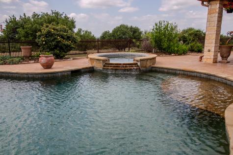 587 County Road 105 Hamilton TX 76531