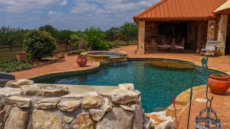 587 County Road 105 Hamilton TX 76531