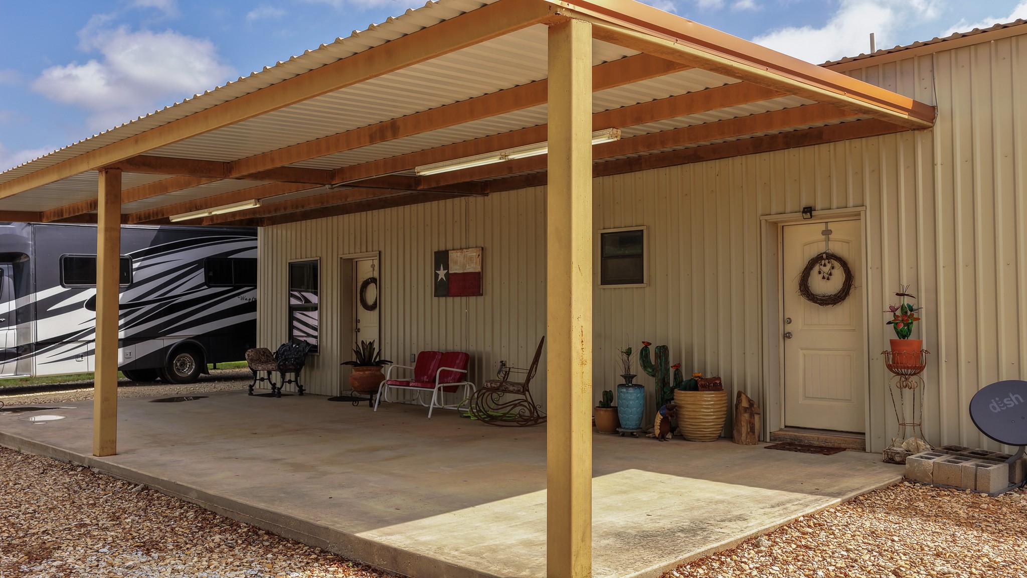 587 County Road 105 Hamilton TX 76531