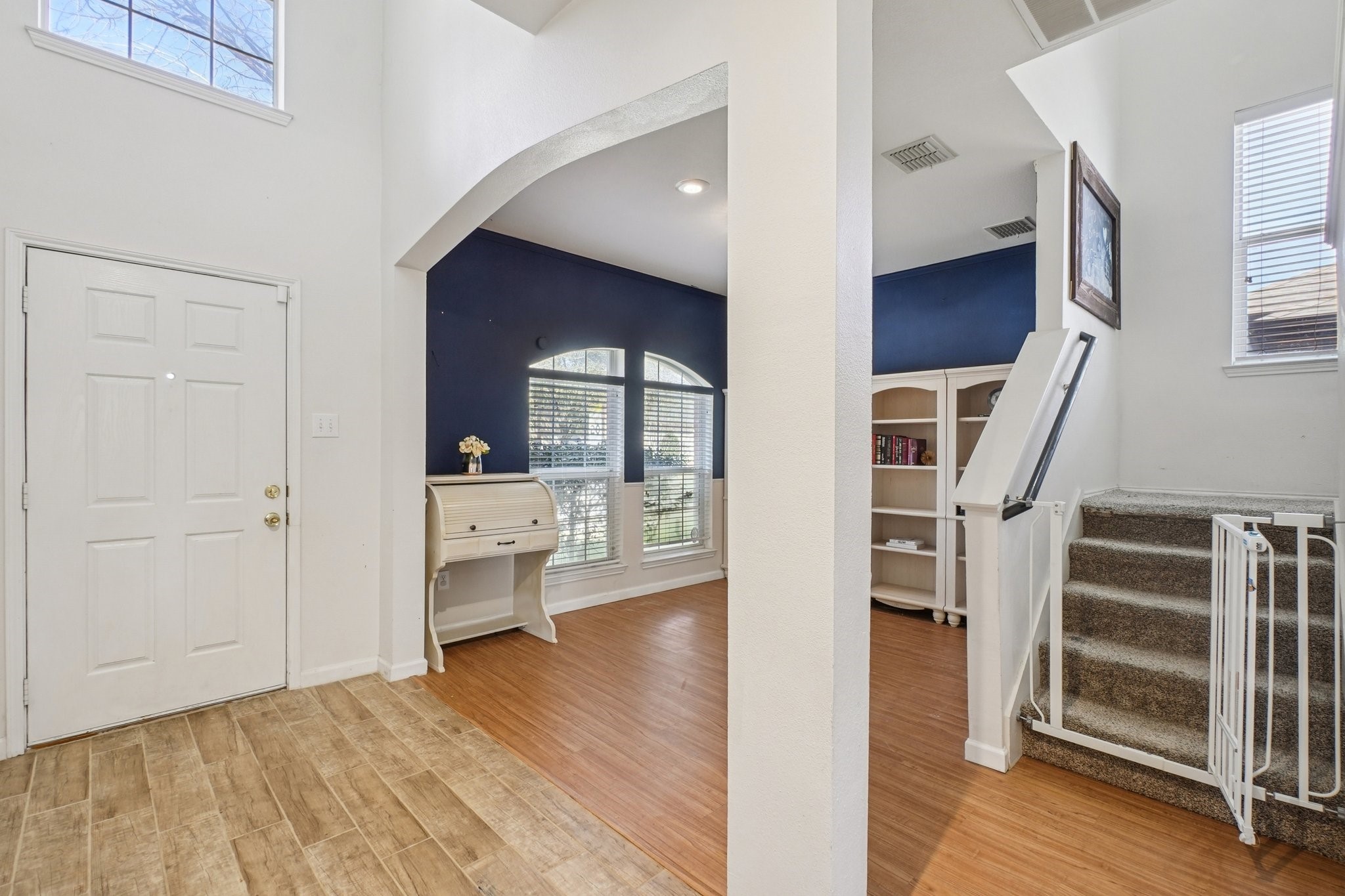 1012 Marlow Lane Fort Worth TX 76131