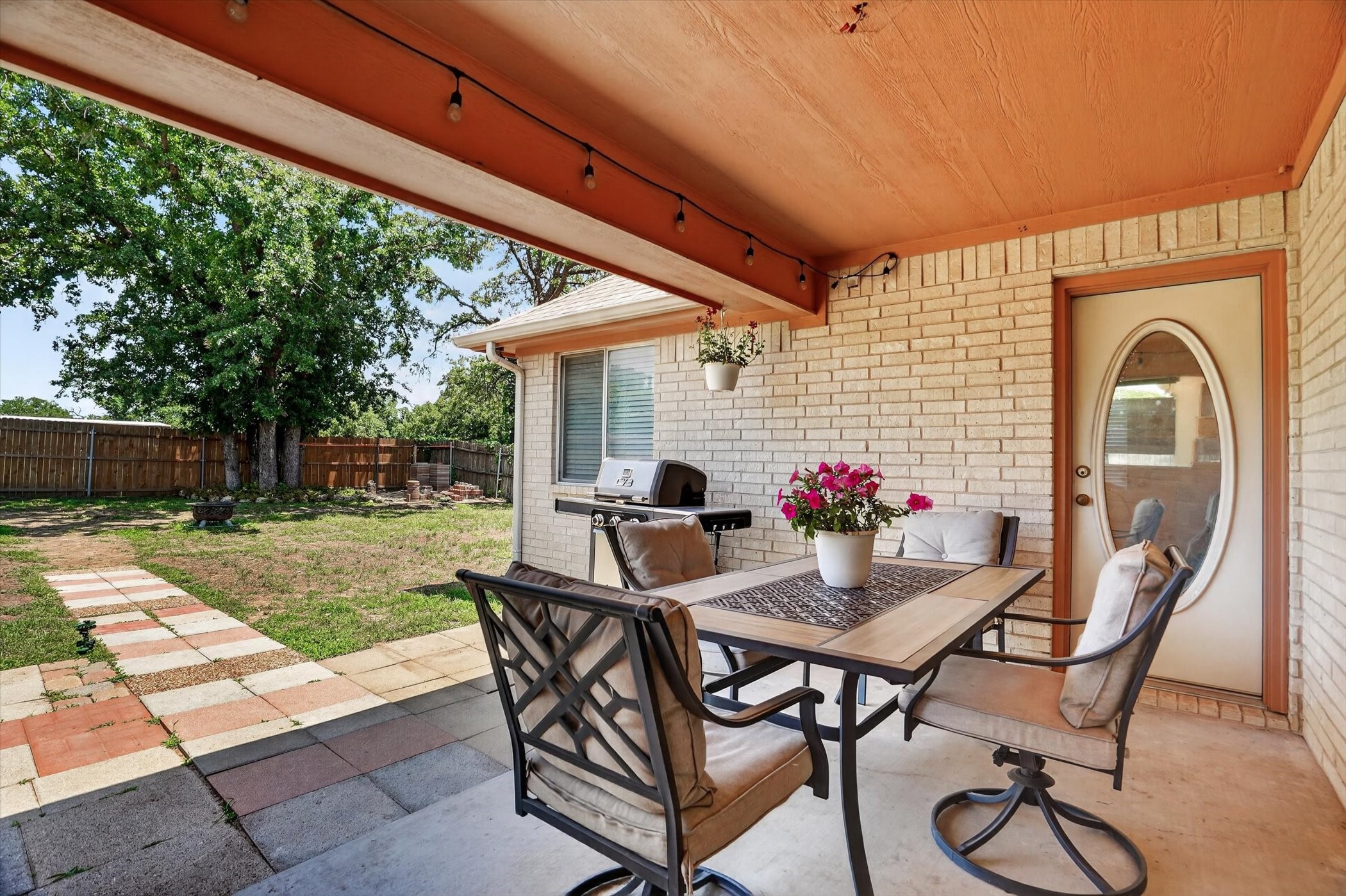 1801 Rayna Drive Weatherford TX 76086
