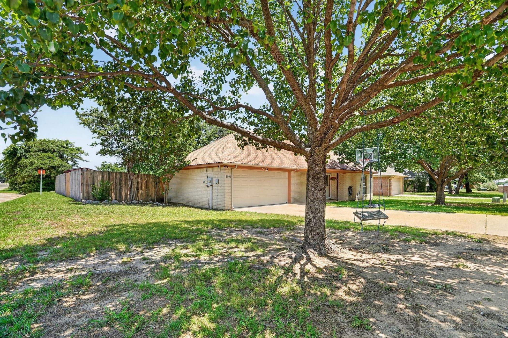 1801 Rayna Drive Weatherford TX 76086