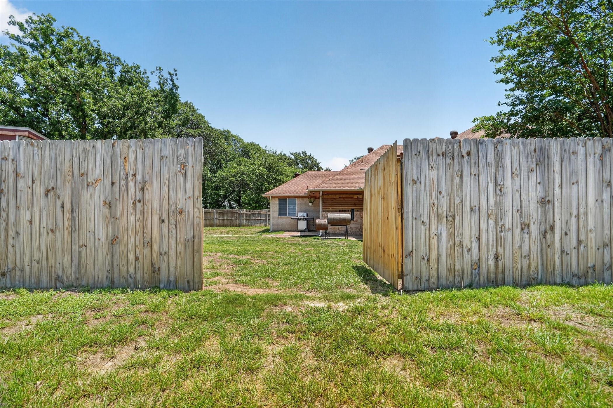 1801 Rayna Drive Weatherford TX 76086