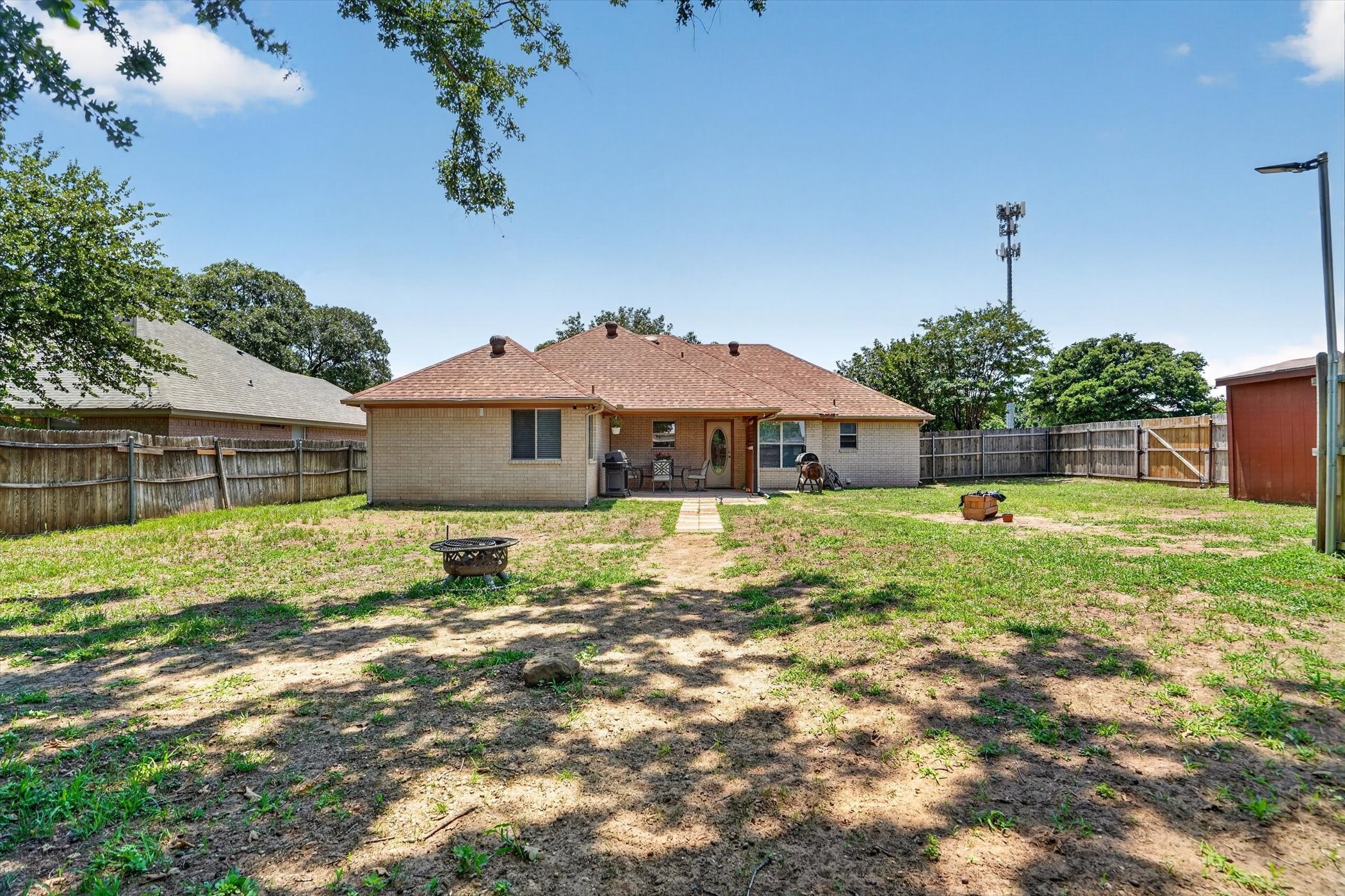 1801 Rayna Drive Weatherford TX 76086