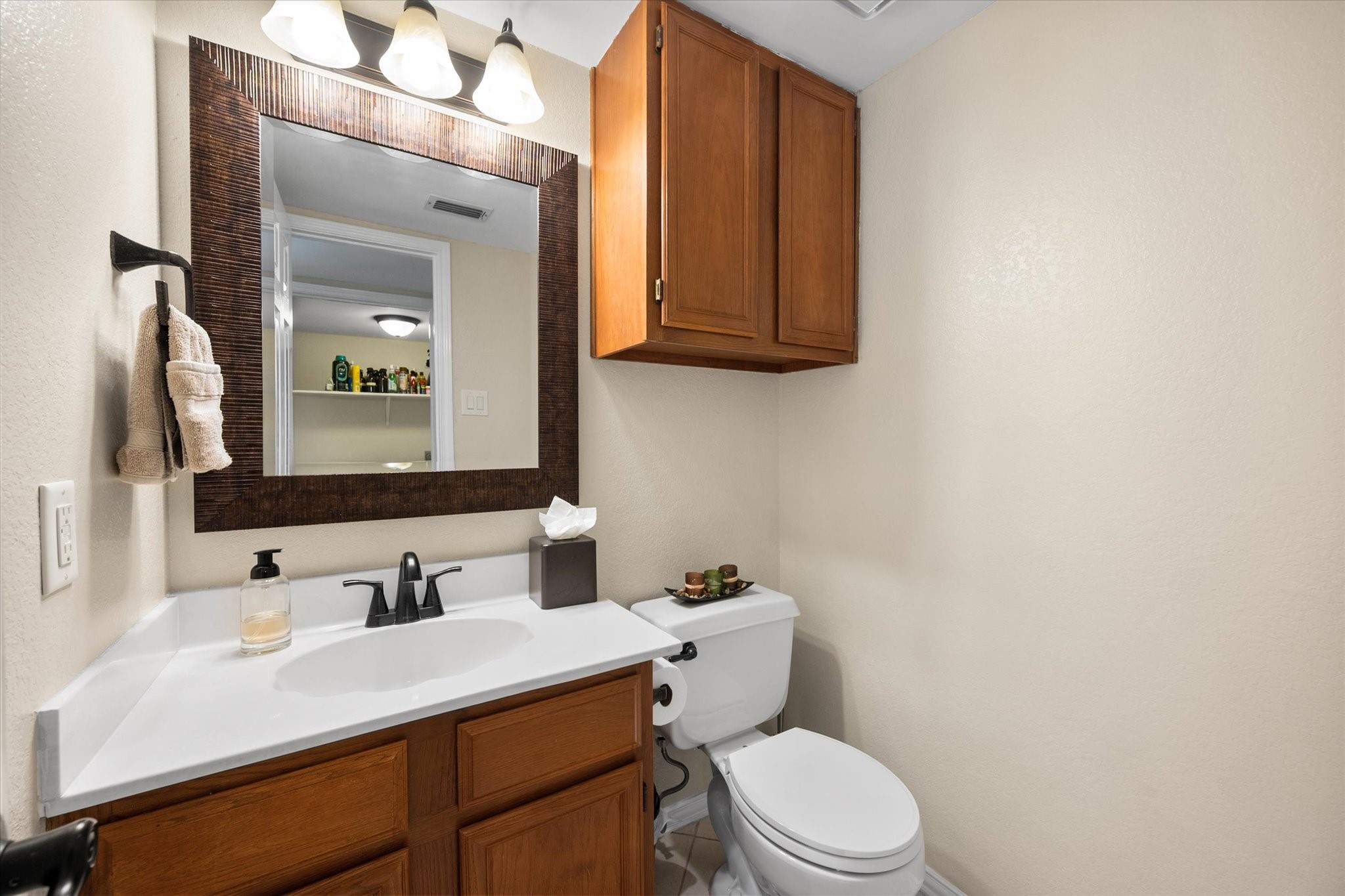 2404 Bennington Drive Arlington TX 76018