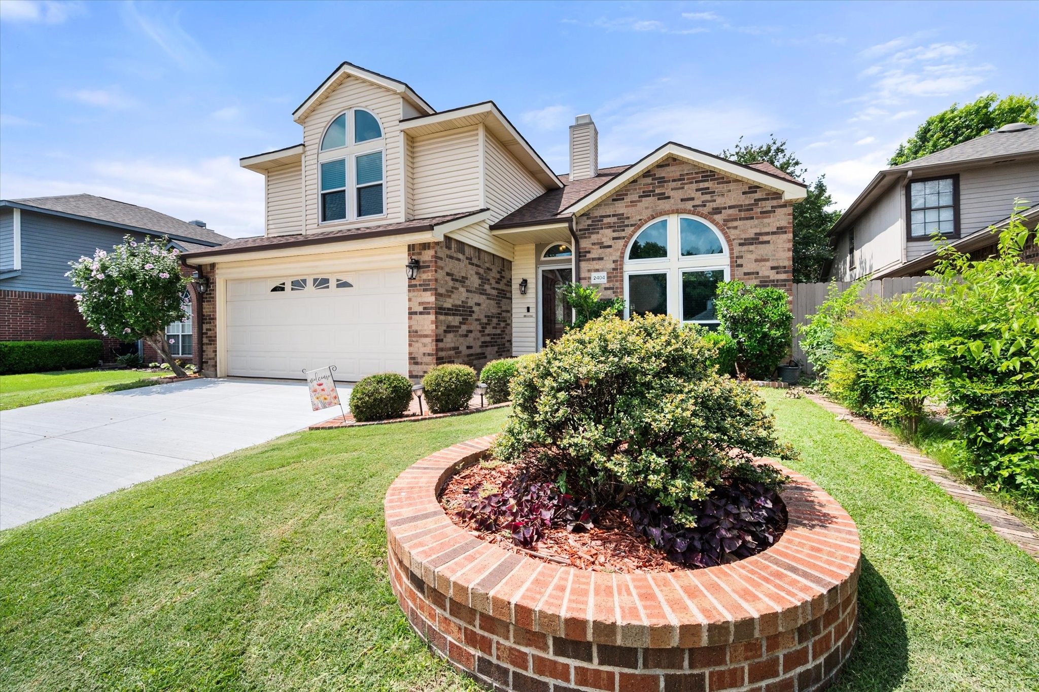 2404 Bennington Drive Arlington TX 76018
