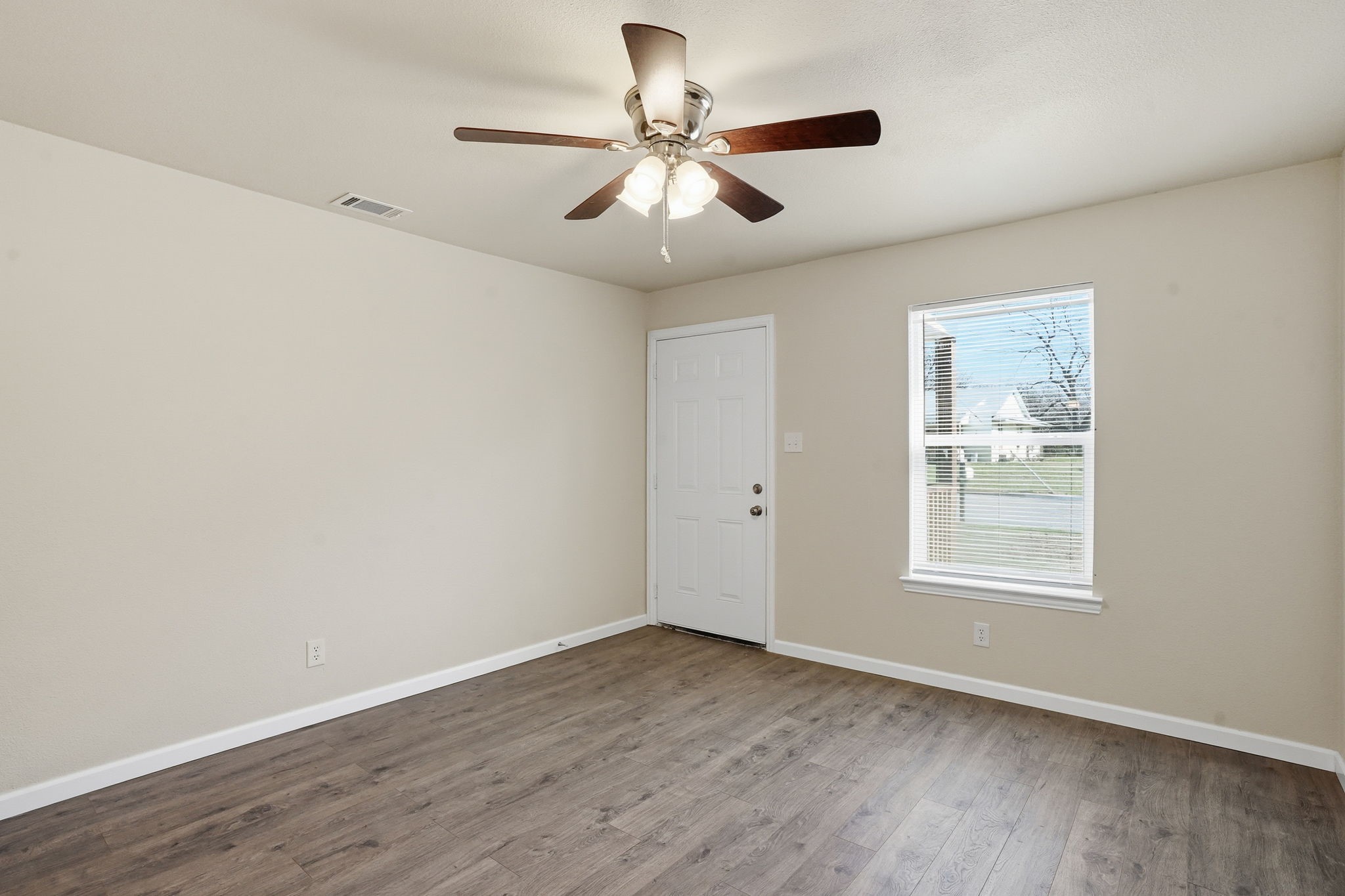 816 Bradley Street Fort Worth TX 76103