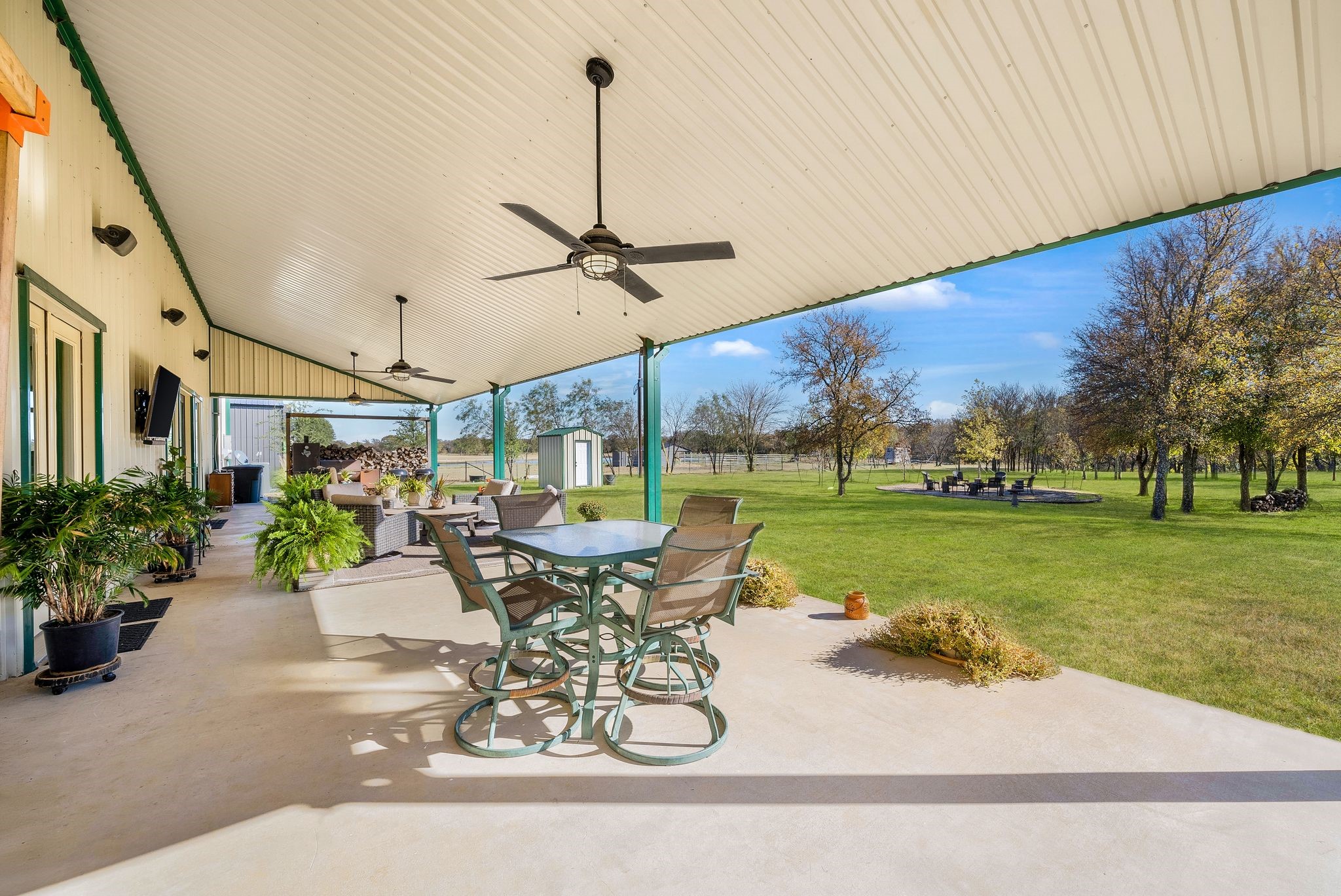 650 Scoggins Road Tioga TX 76271