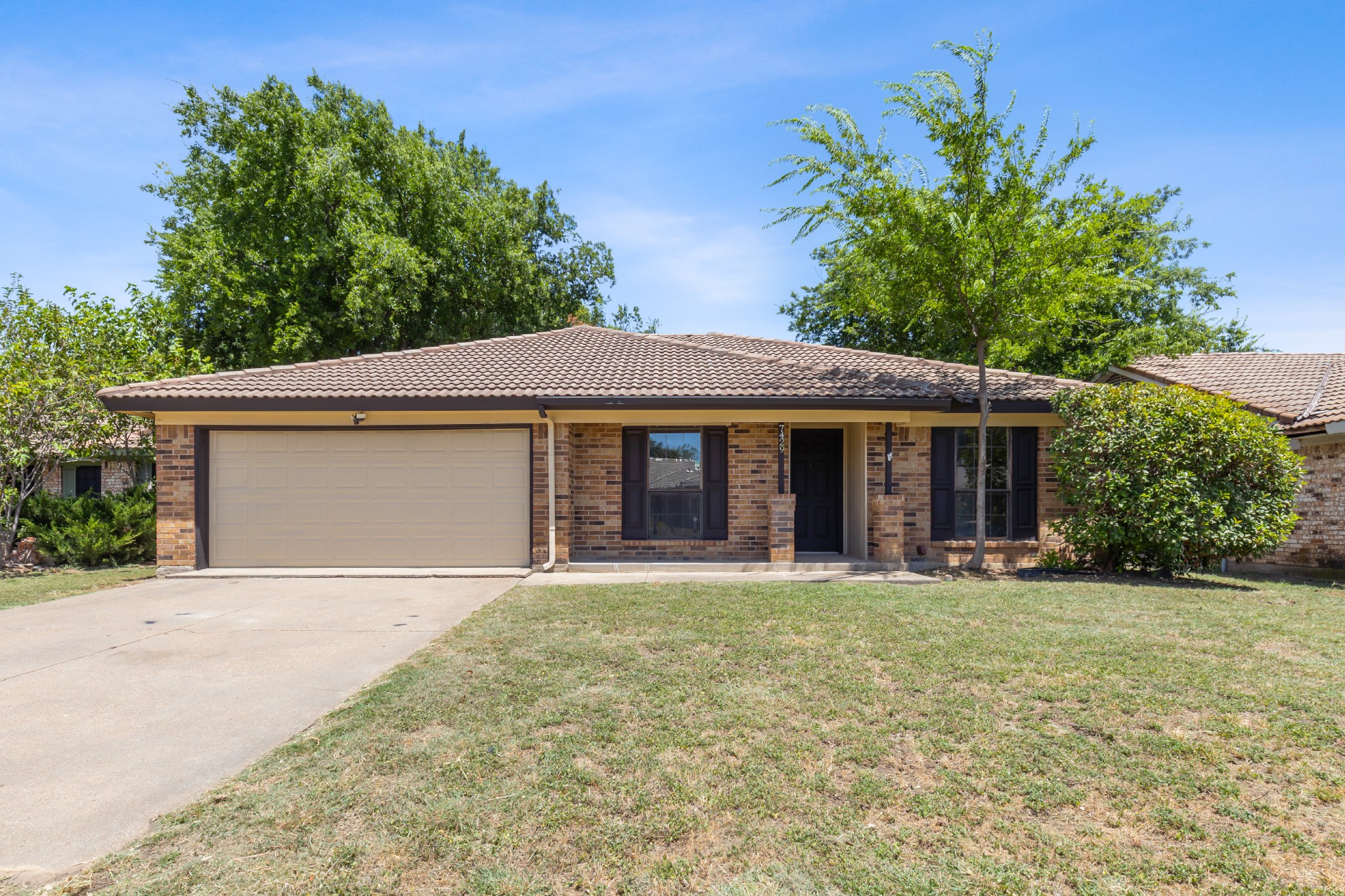 7429 Meadow Creek Drive Fort Worth TX 76133