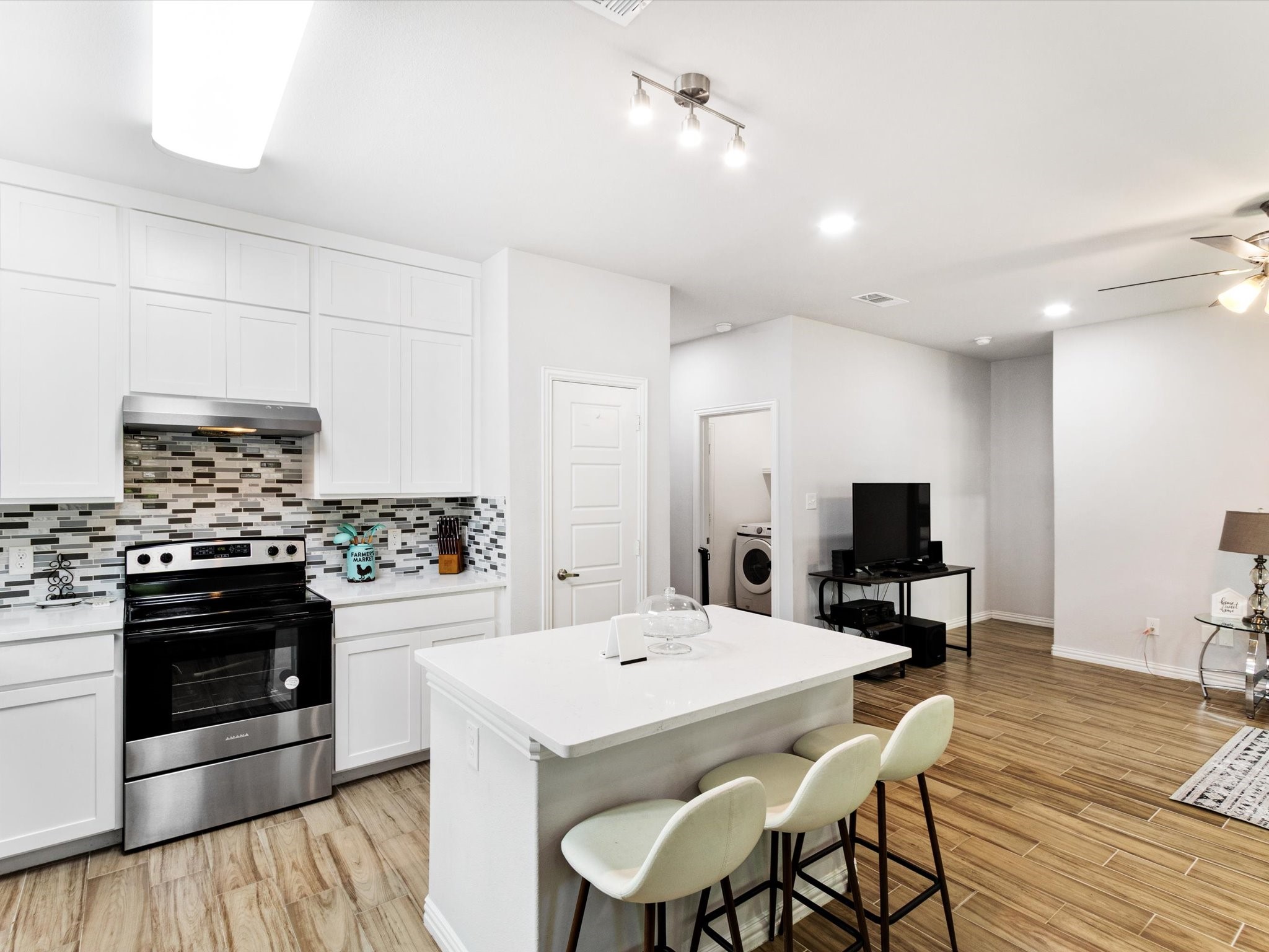 2963 Simpson Stuart Road Dallas TX 75241