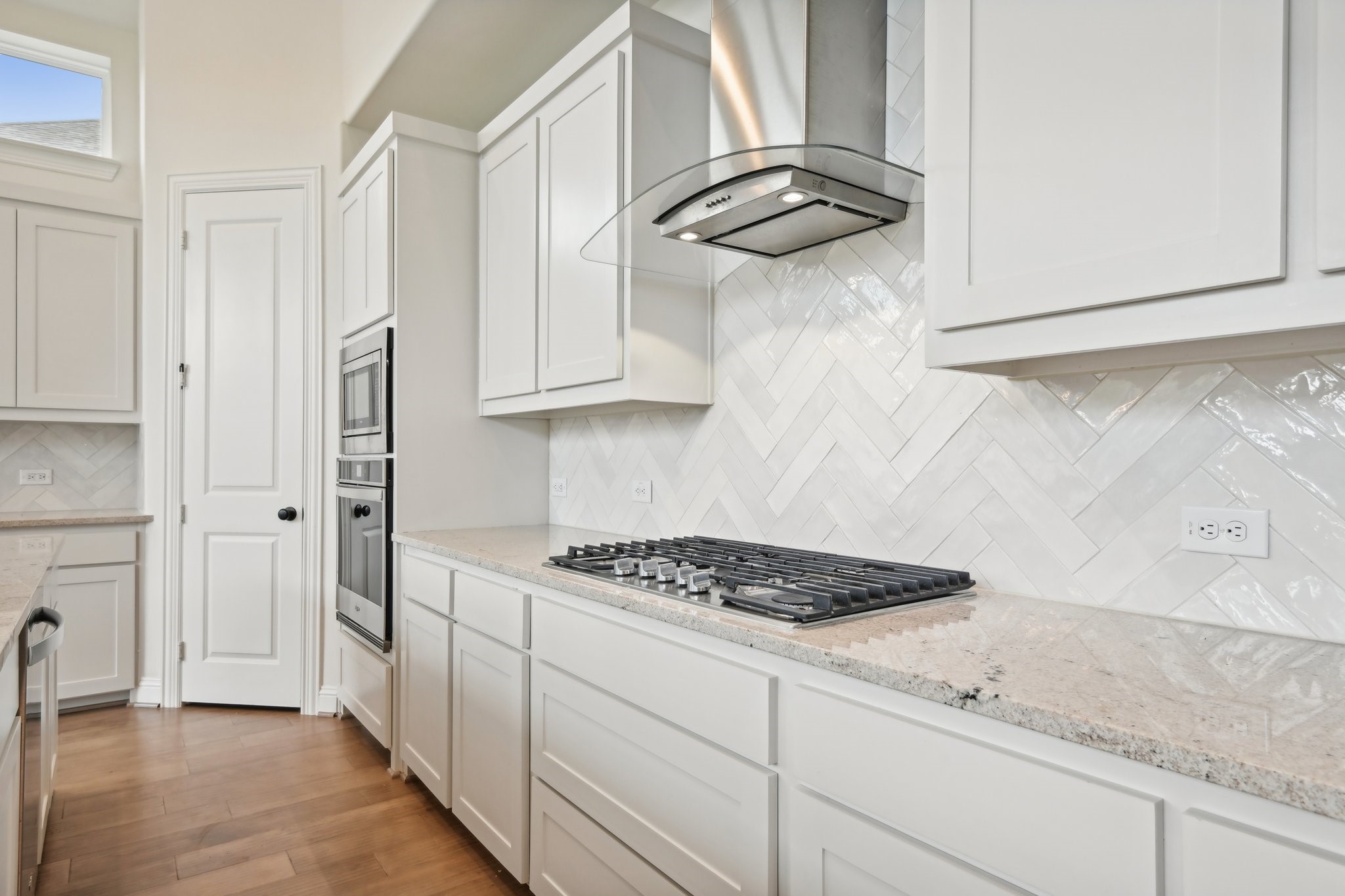 925 Oglethorpe Lane Savannah TX 76227