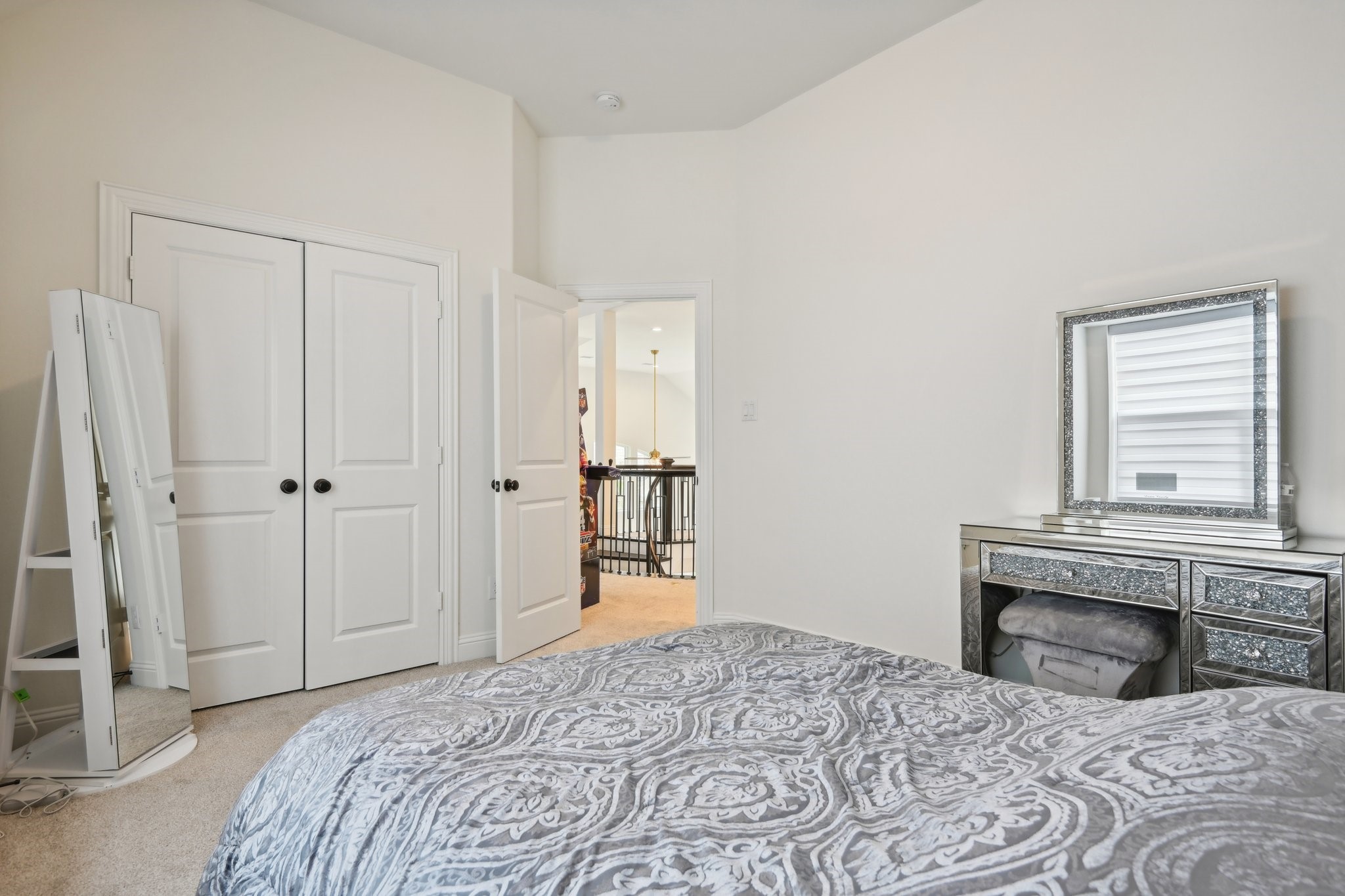 925 Oglethorpe Lane Savannah TX 76227