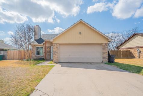 7301 Sunnybank Drive Fort Worth TX 76137