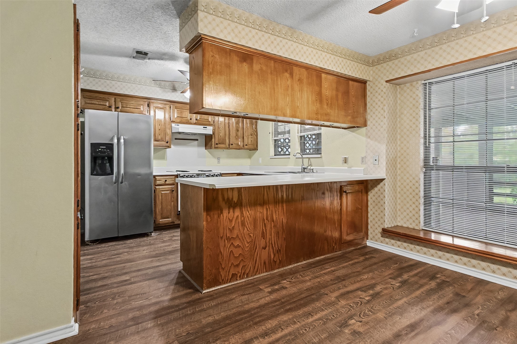 2820 Whitehurst Drive Fort Worth TX 76133