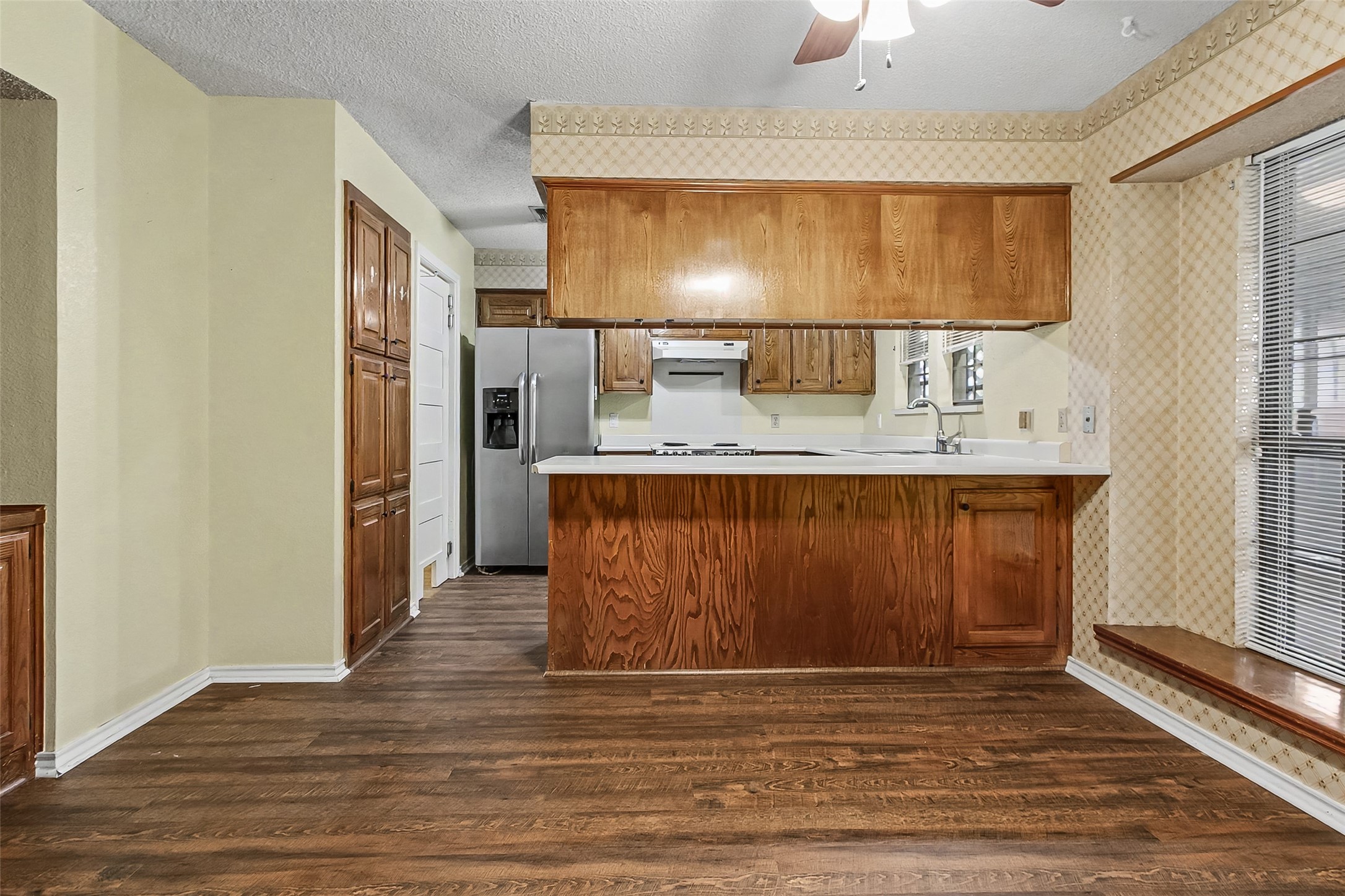 2820 Whitehurst Drive Fort Worth TX 76133