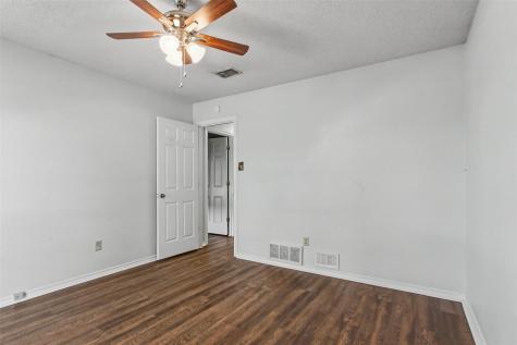2820 Whitehurst Drive Fort Worth TX 76133