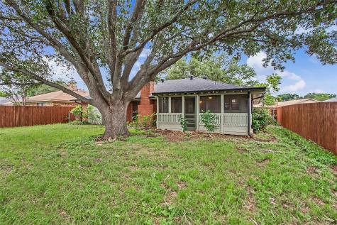 2820 Whitehurst Drive Fort Worth TX 76133