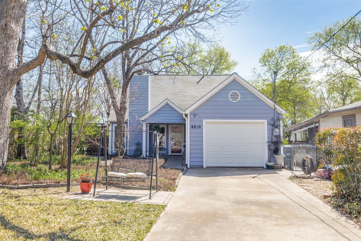 8810 San Benito Way Dallas TX 75218