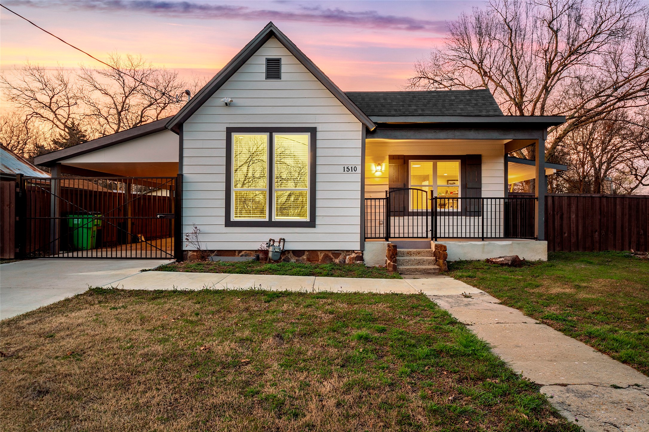 1510 S Lindsay Gainesville TX 76240