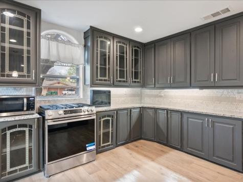 811 Green Pastures Drive Cedar Hill TX 75104