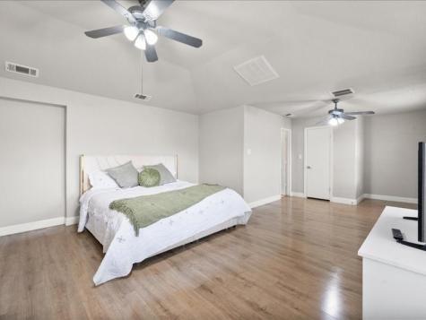 811 Green Pastures Drive Cedar Hill TX 75104