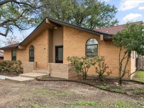 811 Green Pastures Drive Cedar Hill TX 75104