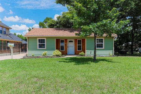 2320 Harris Lane Haltom City TX 76117