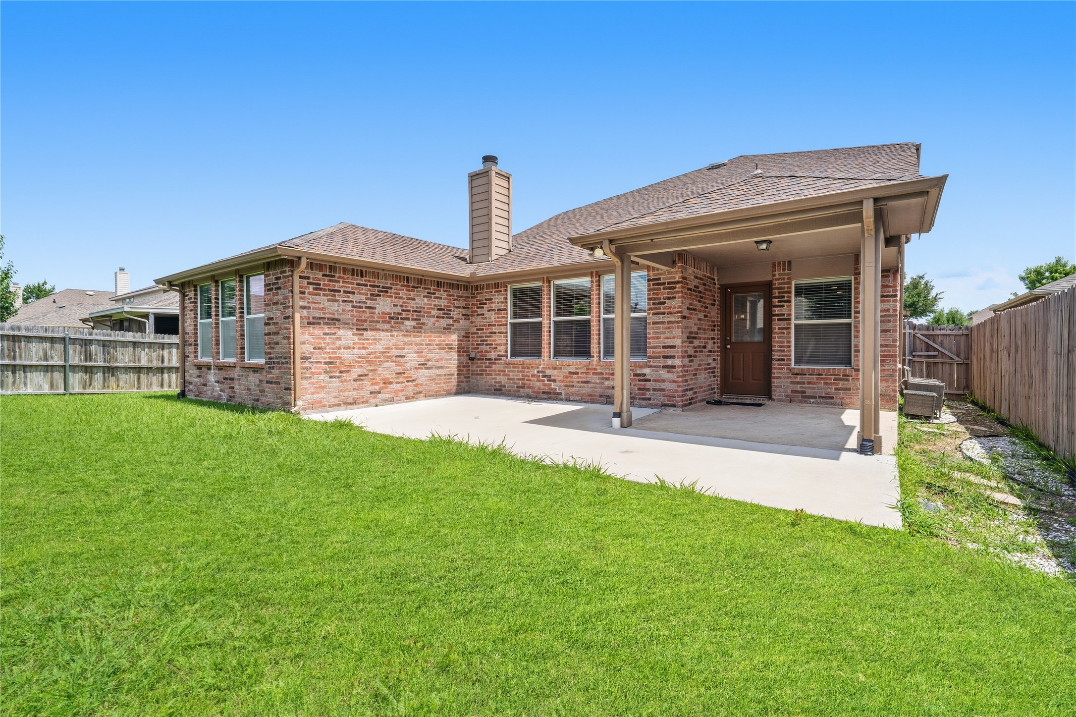 1011 Castroville Drive Forney TX 75126