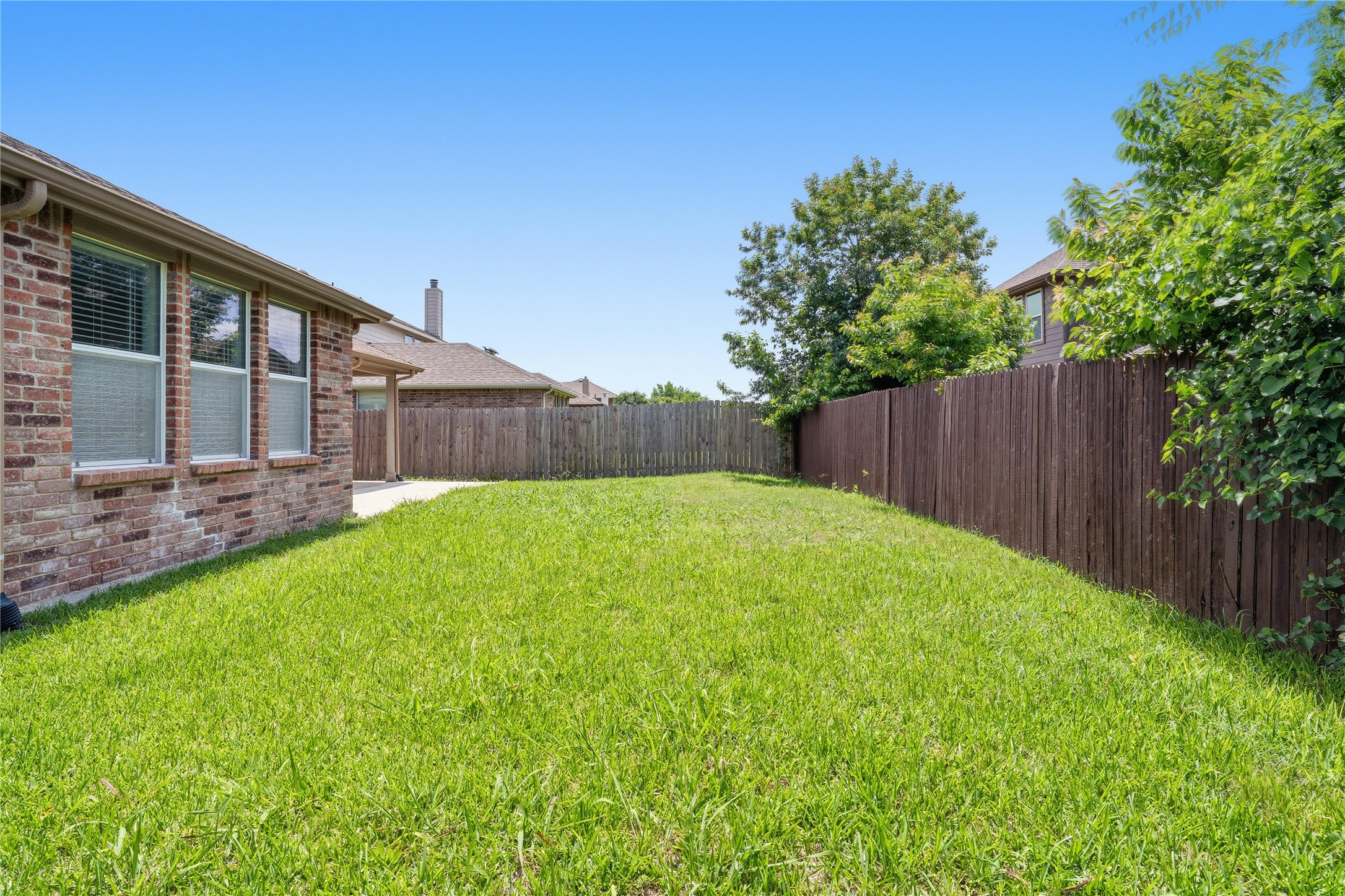 1011 Castroville Drive Forney TX 75126