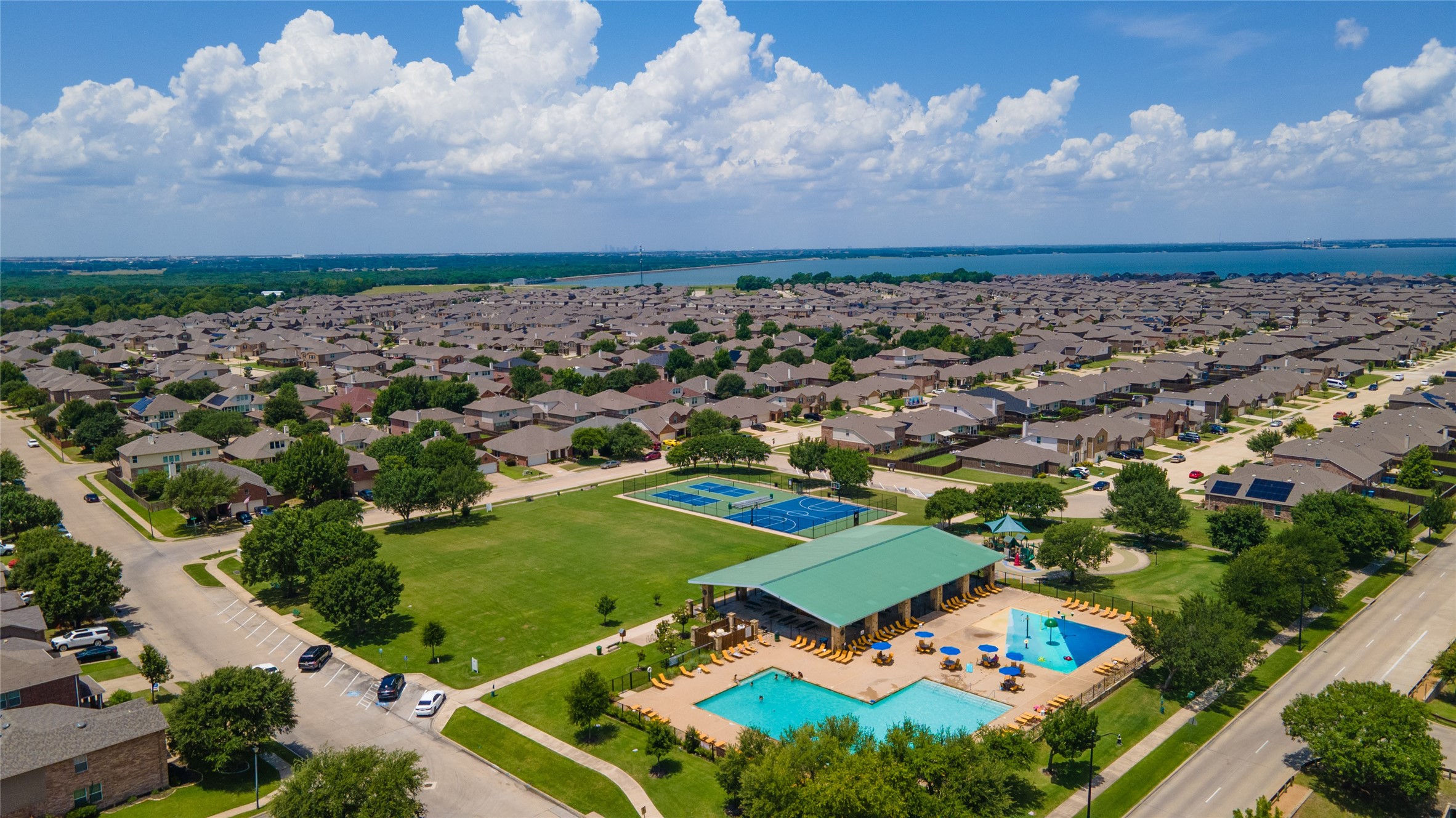 1011 Castroville Drive Forney TX 75126