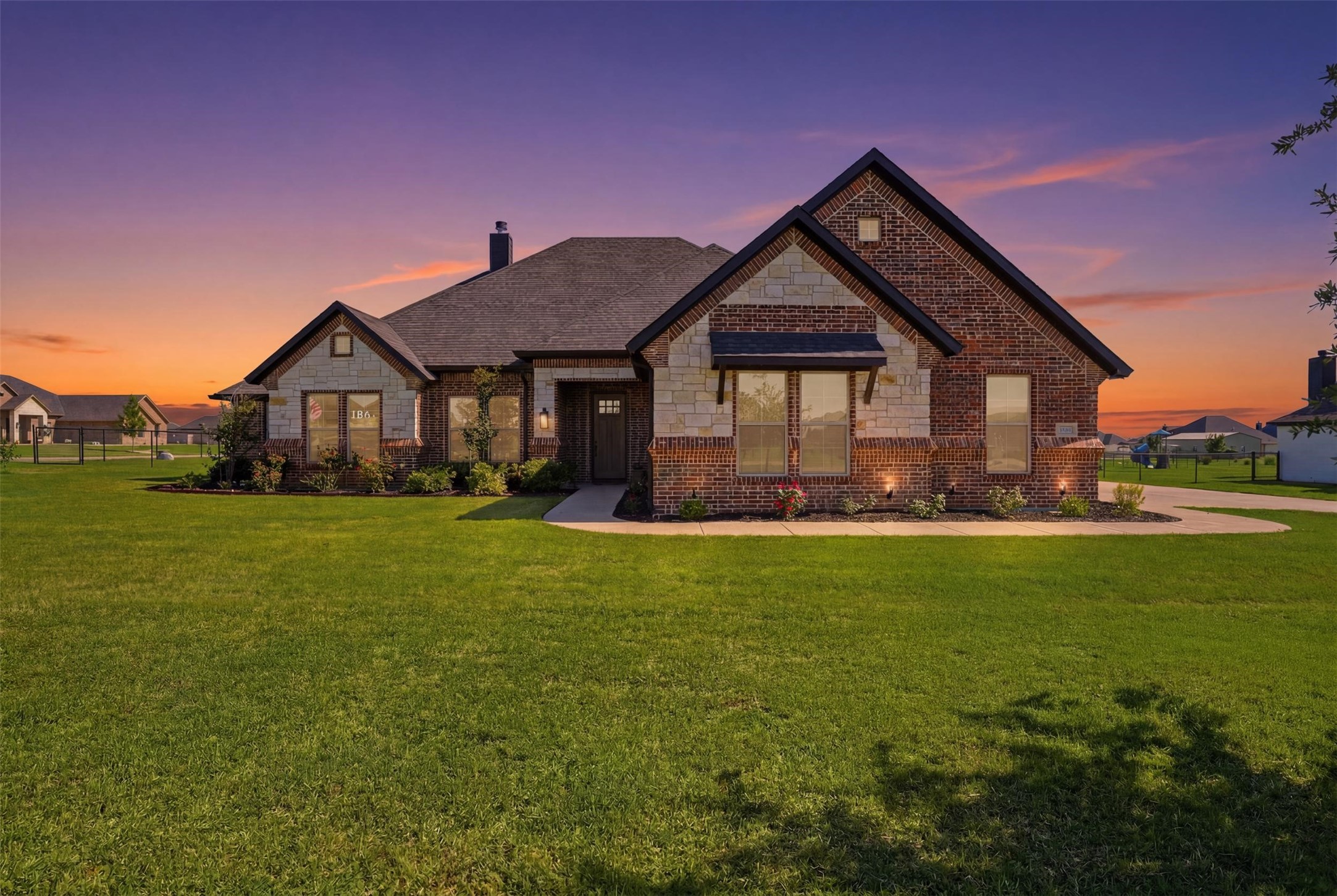401 Venadito Drive Godley TX 76044