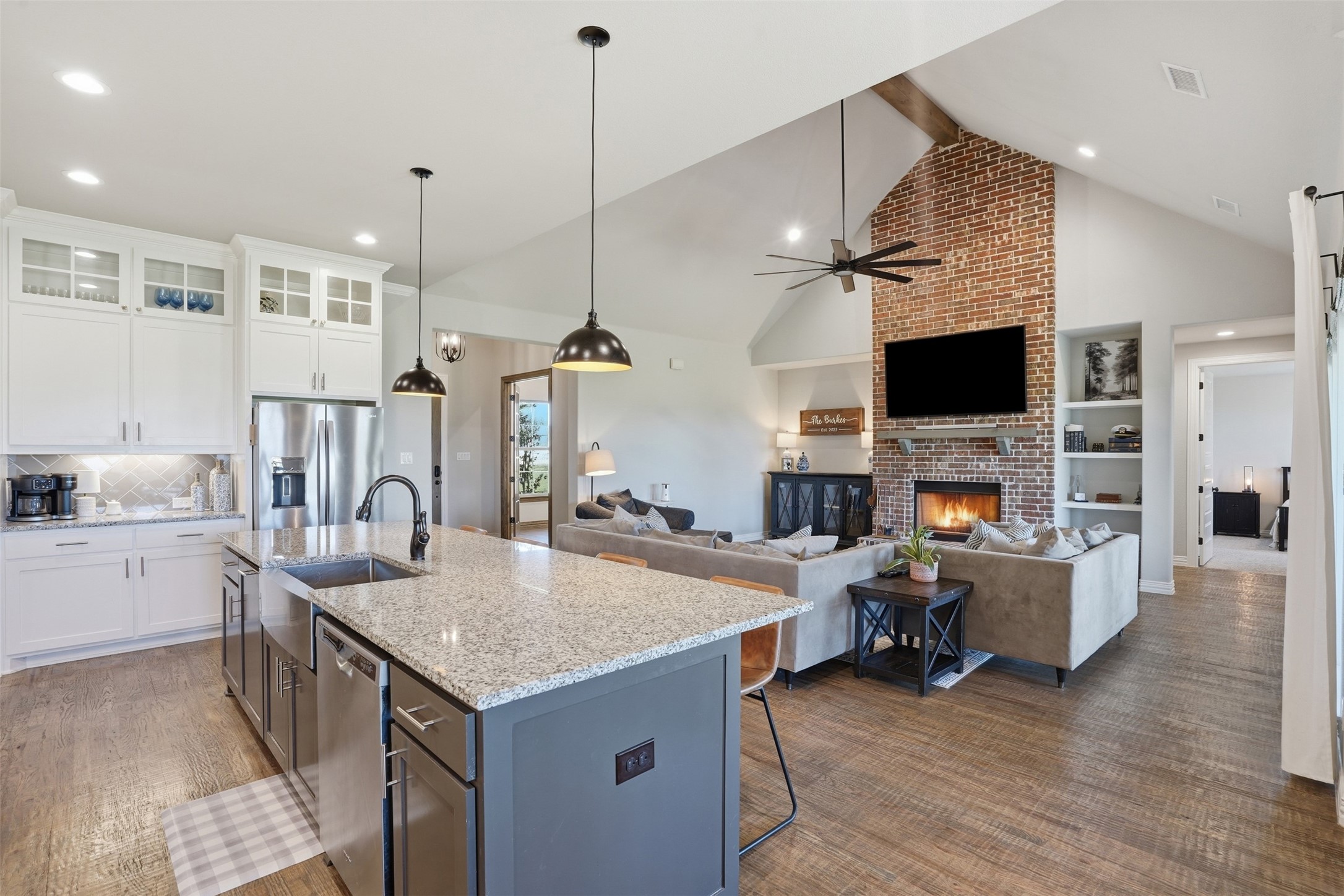 401 Venadito Drive Godley TX 76044