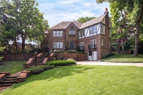 1214 Belleau Drive Dallas TX 75208