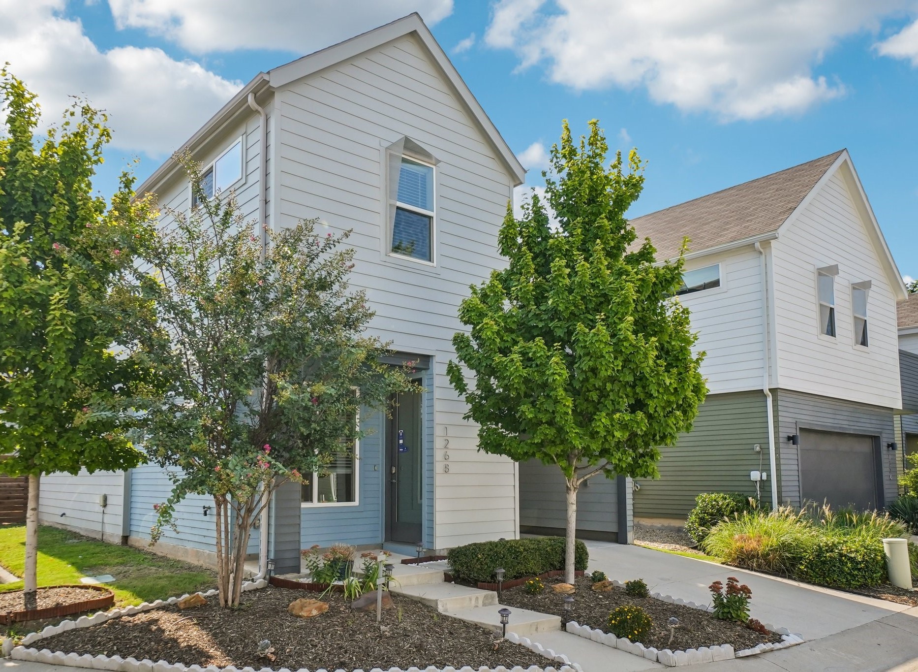 1268 Clifftop Lane Dallas TX 75208