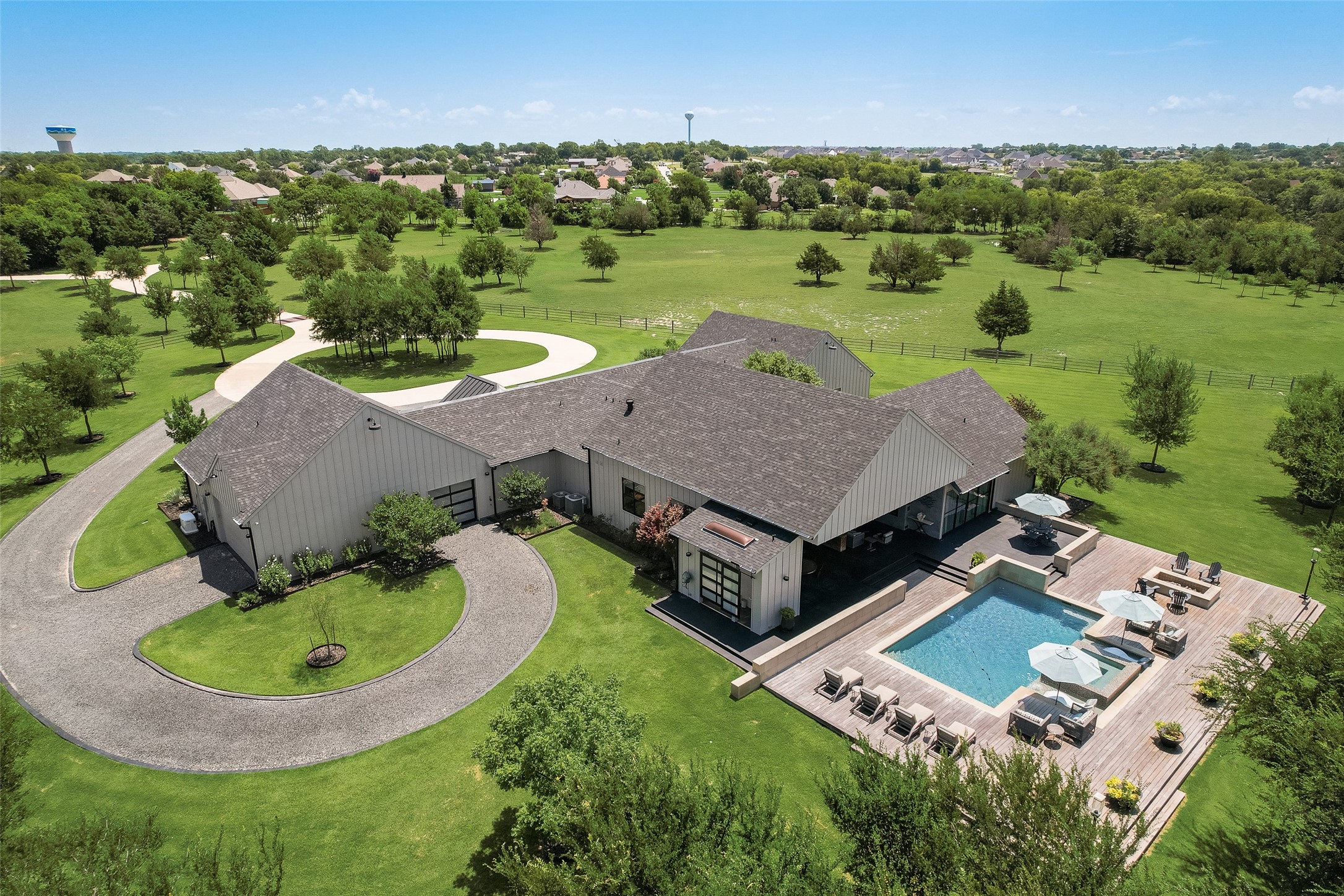 1501 The Rock Rockwall TX 75087