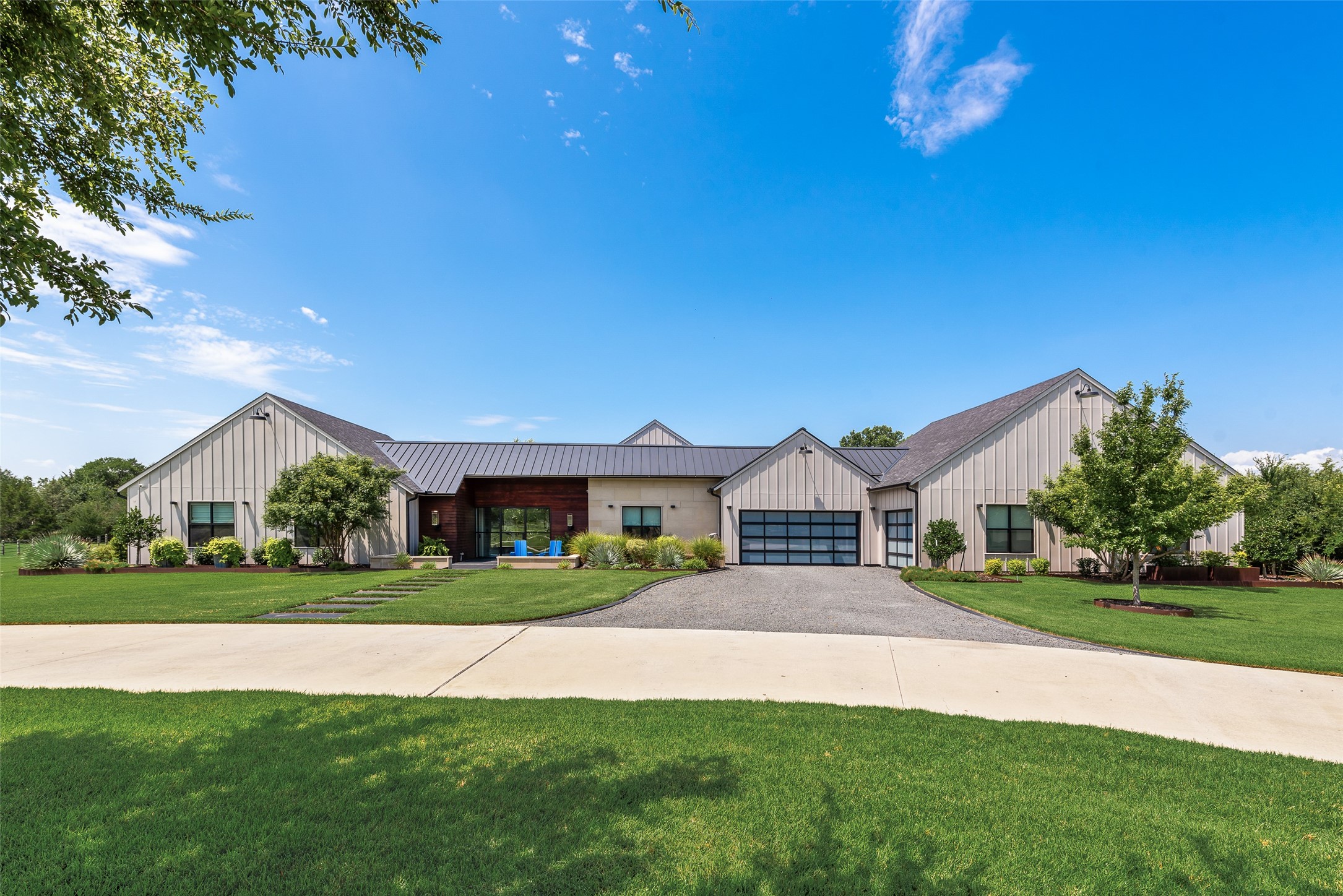 1501 The Rock Rockwall TX 75087