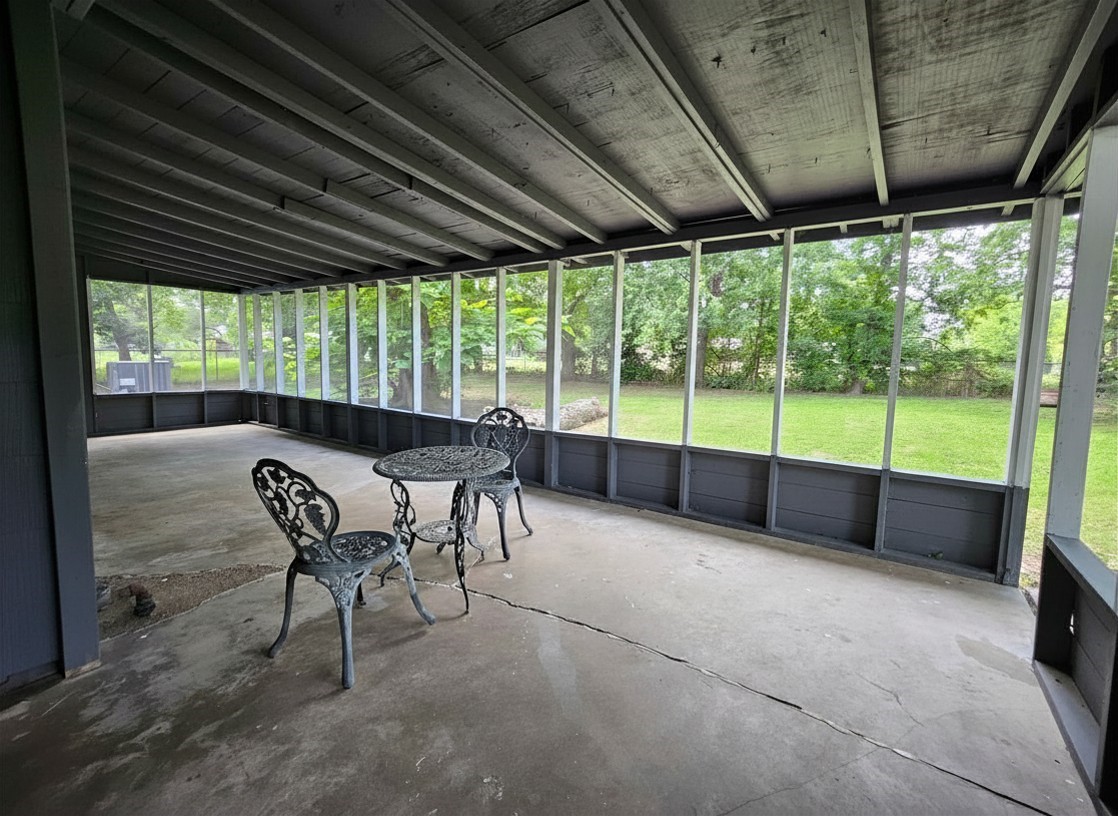2505 Campbell Street Commerce TX 75428