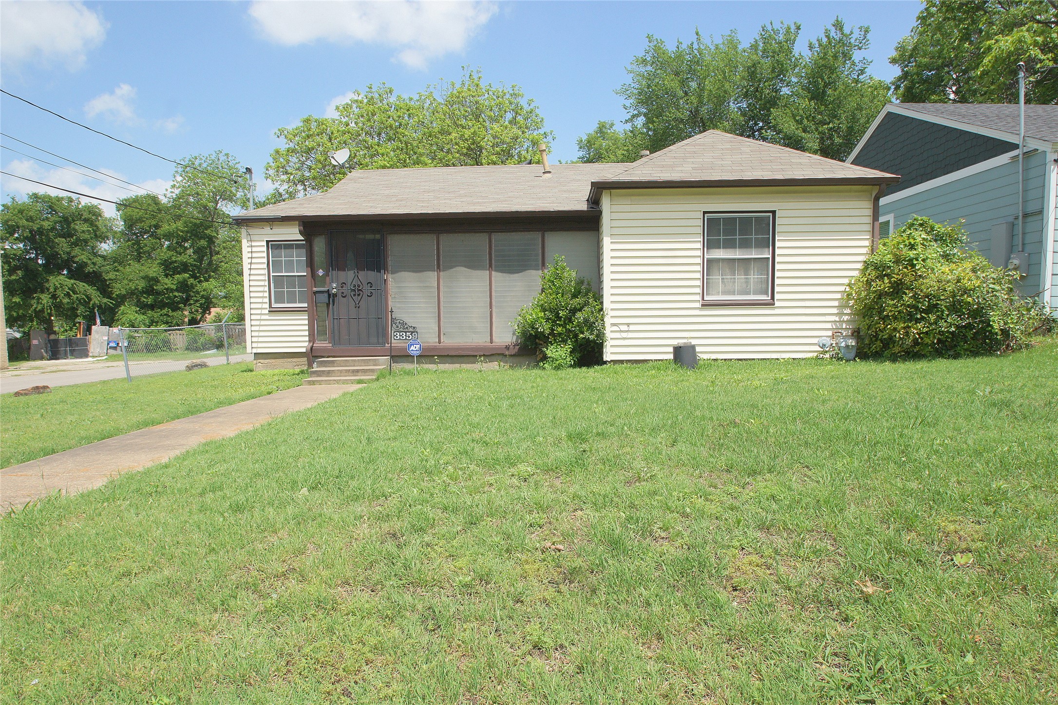 3359 Shelley Boulevard Dallas TX 75211