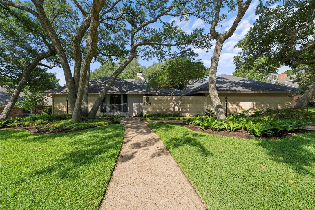 206 Trailwood Drive Woodway TX 76712