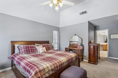 405 Stoneleigh Circle Lake Dallas TX 75065