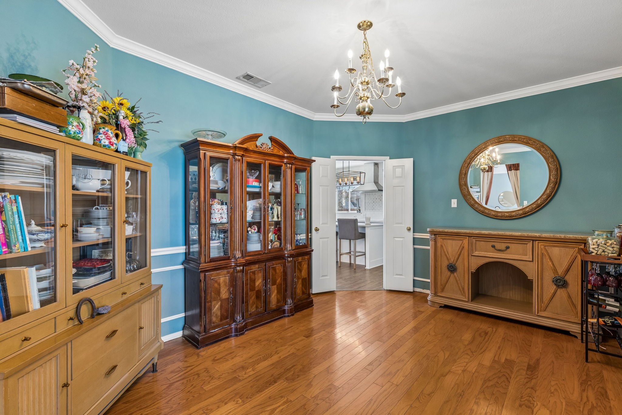 405 Stoneleigh Circle Lake Dallas TX 75065