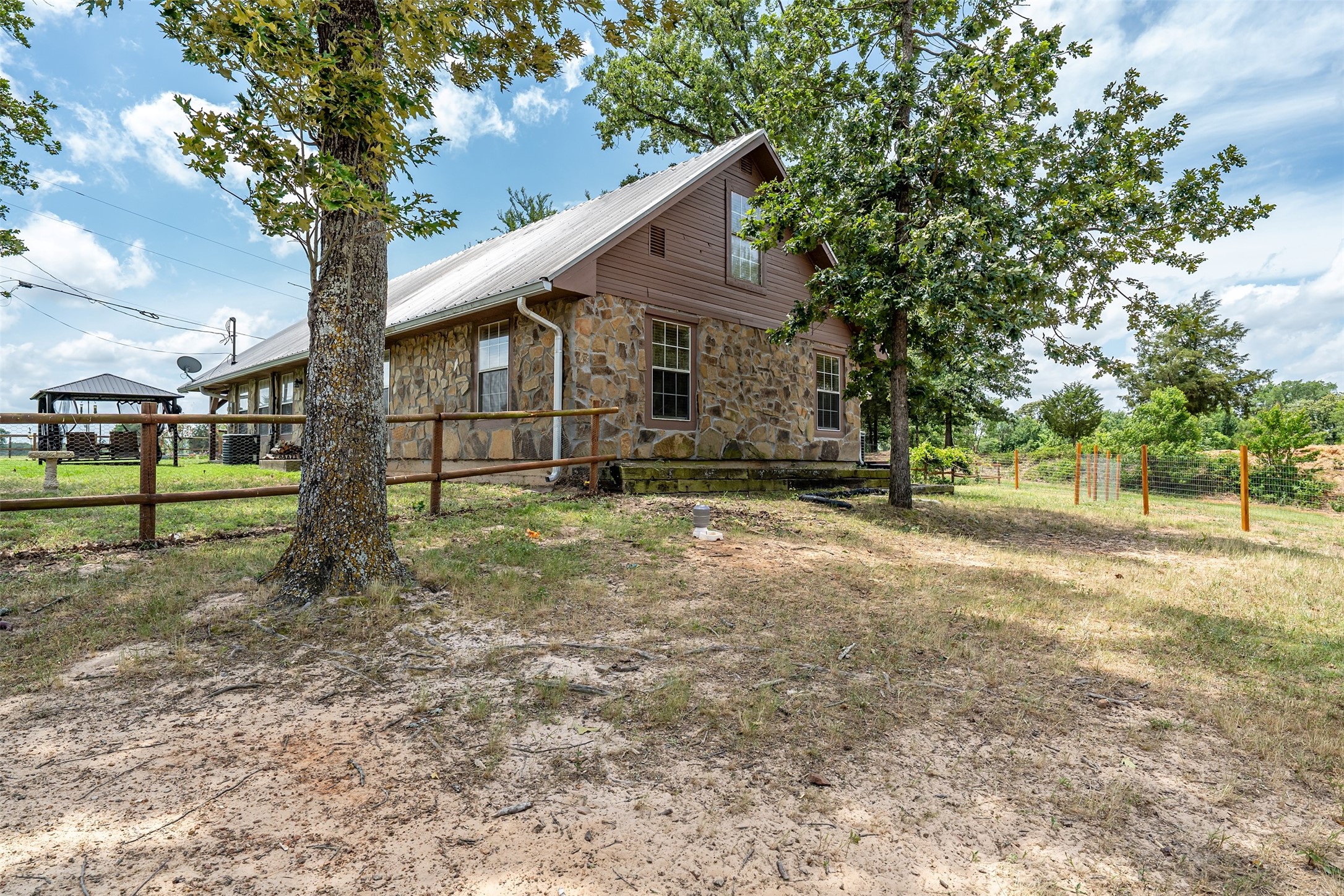 15250 Fm 858 Athens TX 75752
