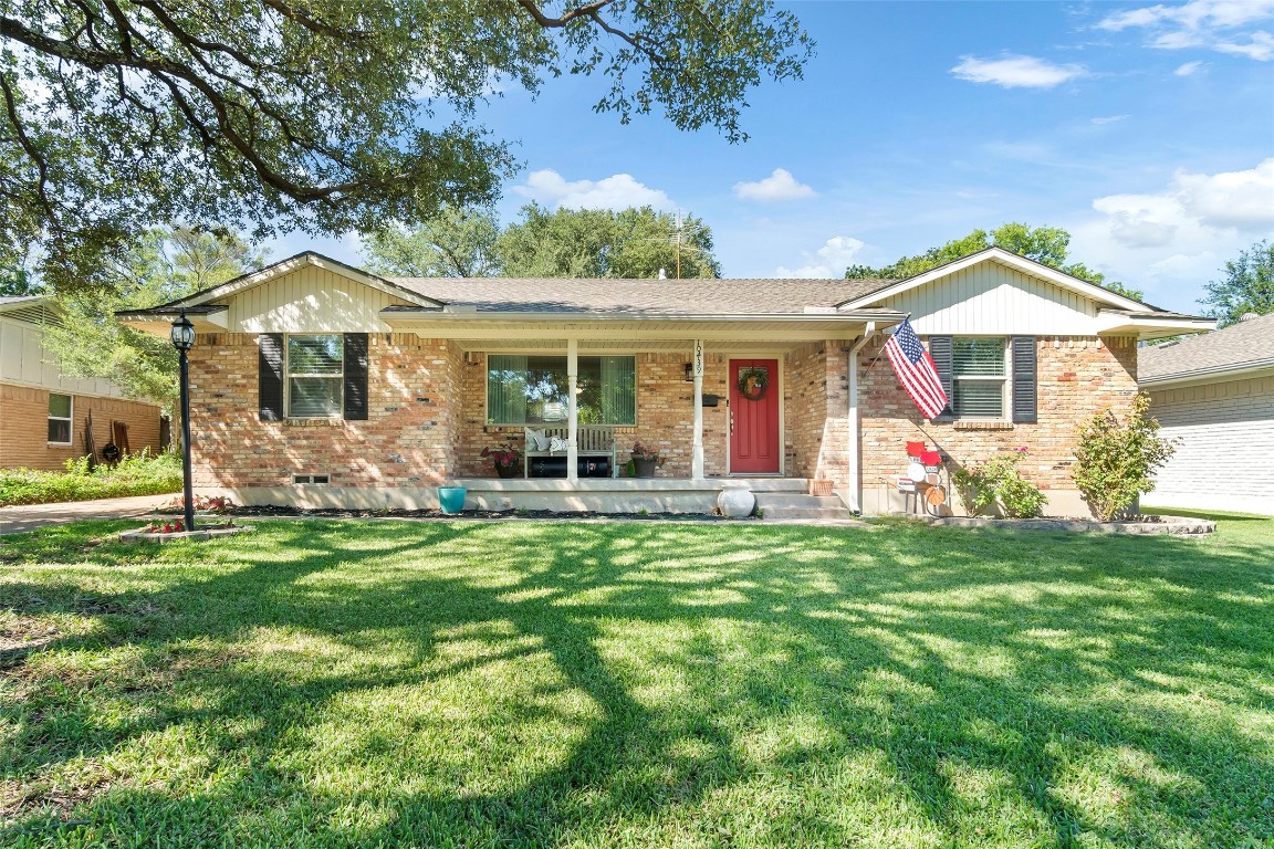 10439 Royalwood Drive Dallas TX 75238