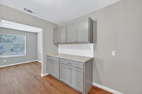 1119 E Cantey Street Fort Worth TX 76104