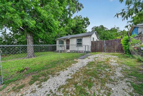 1119 E Cantey Street Fort Worth TX 76104