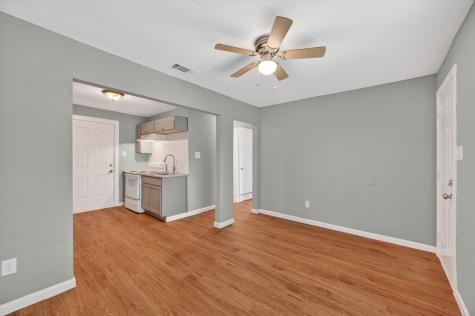 1119 E Cantey Street Fort Worth TX 76104