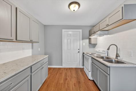 1119 E Cantey Street Fort Worth TX 76104