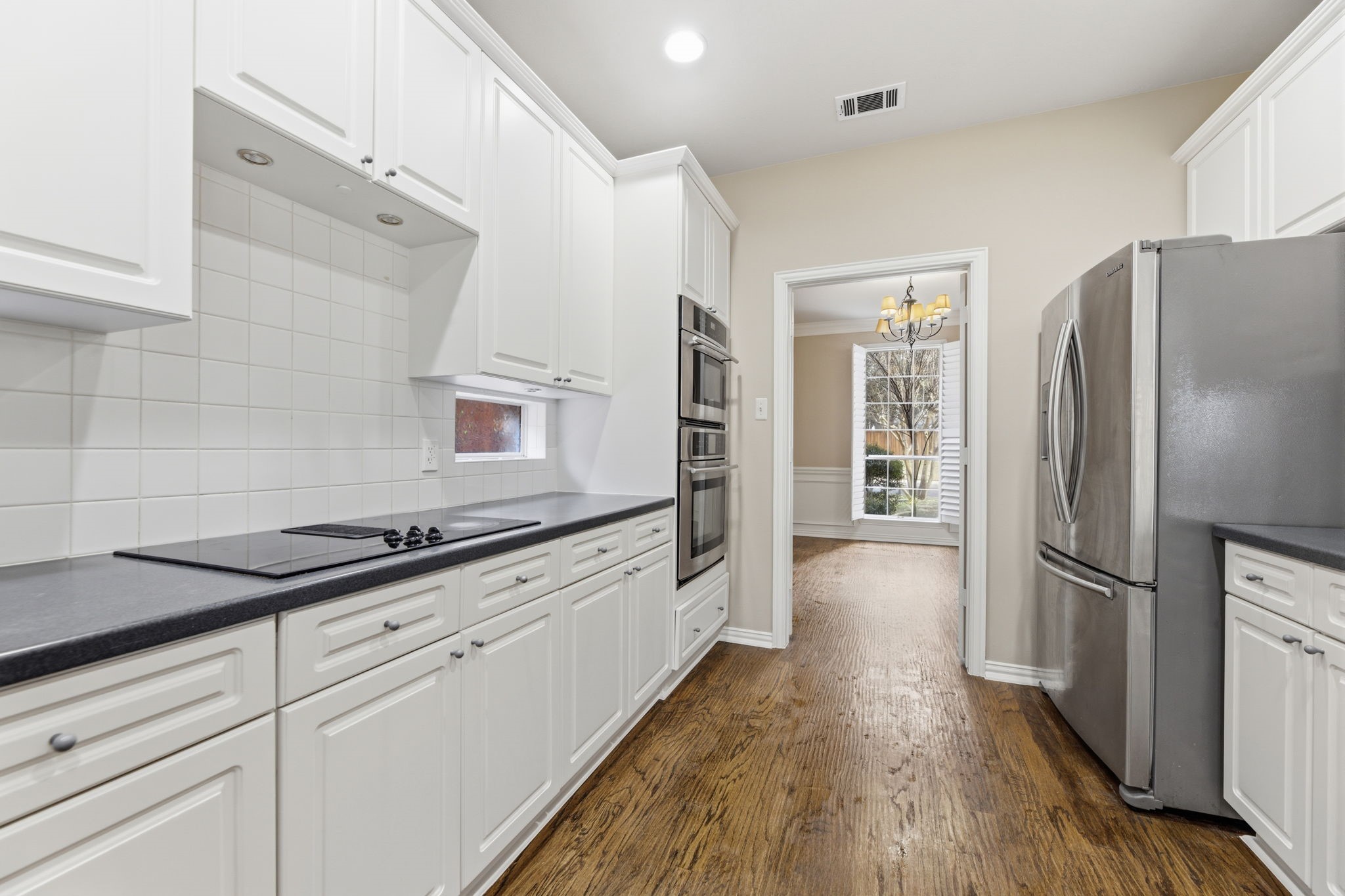 4124 Briarbend Road Dallas TX 75287