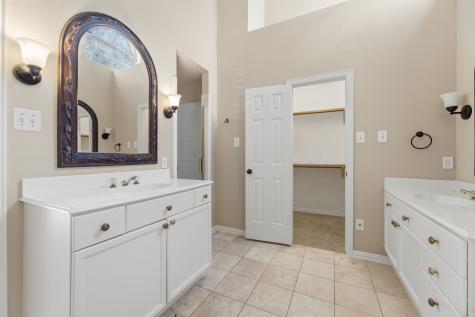 4124 Briarbend Road Dallas TX 75287